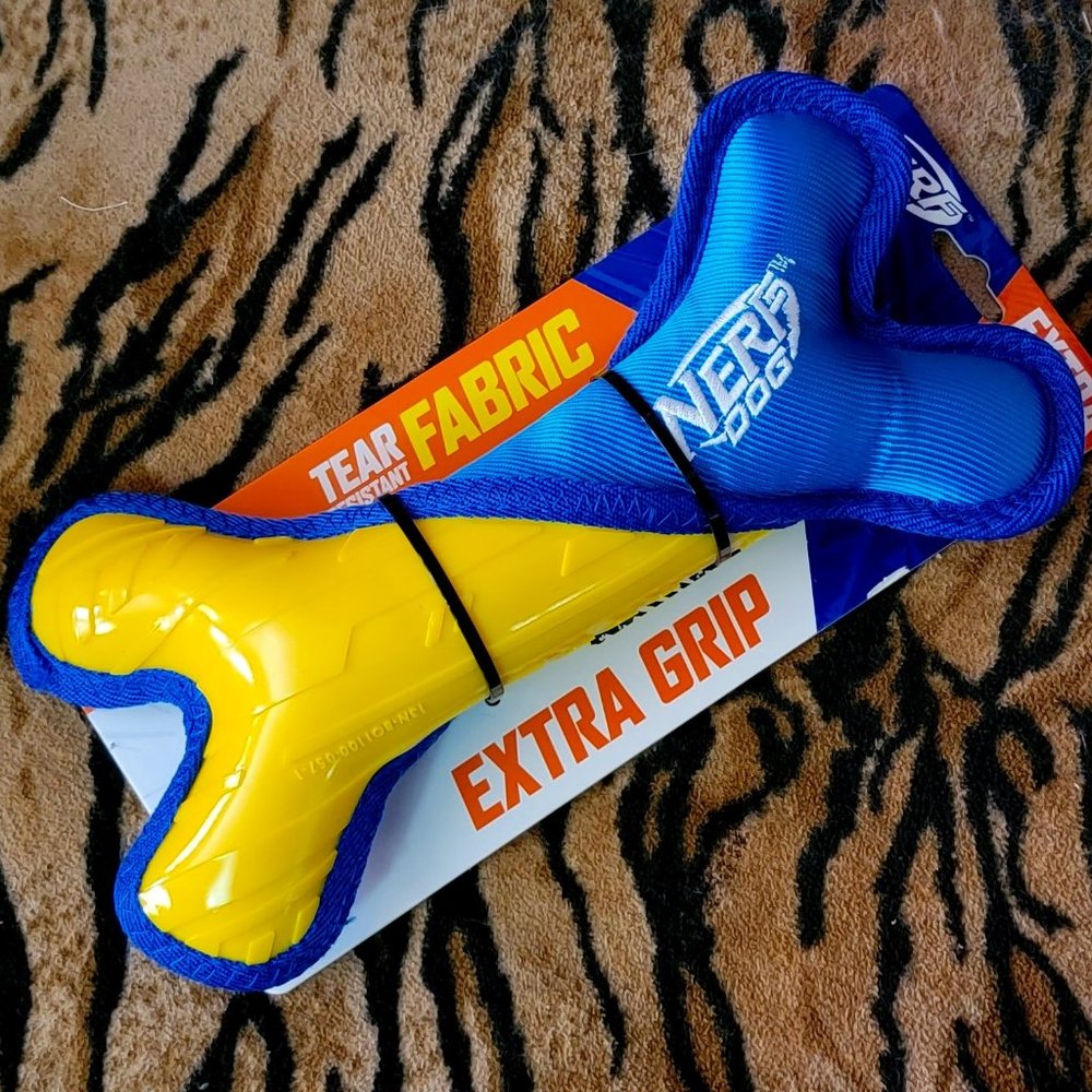 Nerf Dog Toy Durable Extra Grip Fabric Bone Large New!